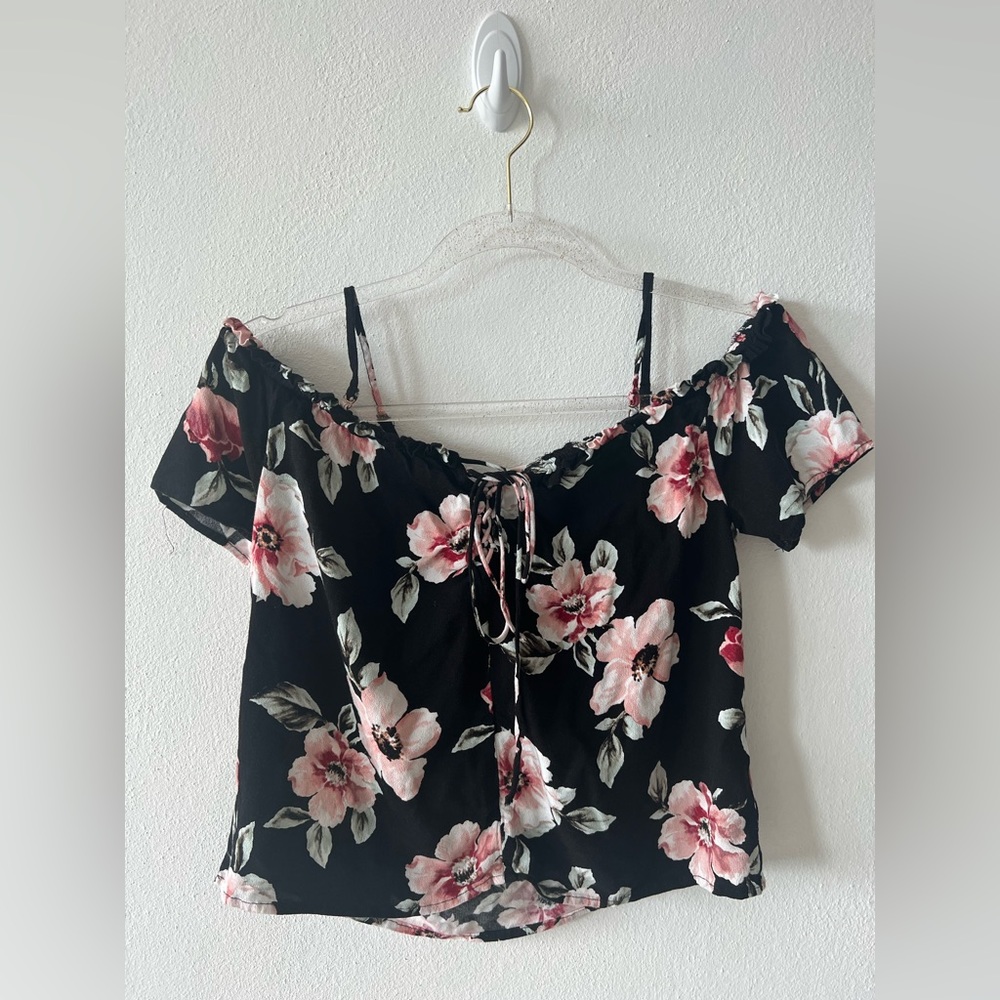 Forever 21 Off-The-Shoulder Top
